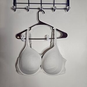 Cacique Classic White Bra